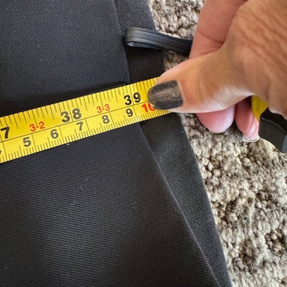 Anne Klein Women's Black Suit Size 6 - Picture 6 of 9